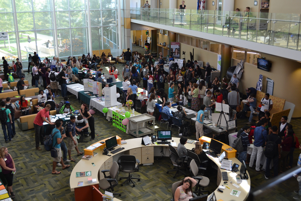 9689460590_2f54cd68c5_b