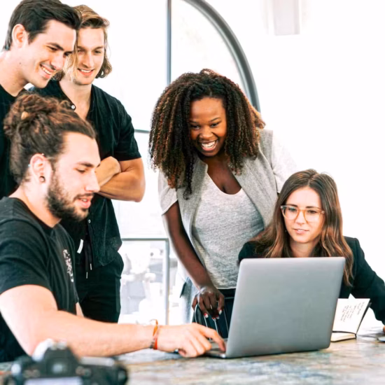 man in black crew neck t shirt sitting beside woman in gray crew neck t shirt