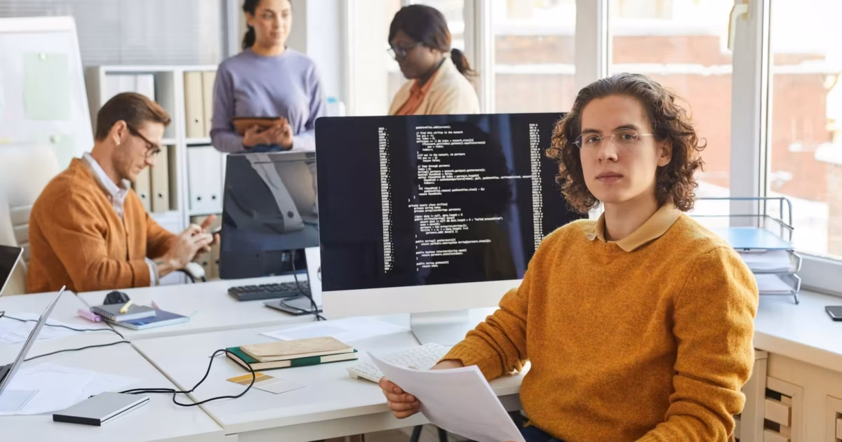 saas development company working on a project planning