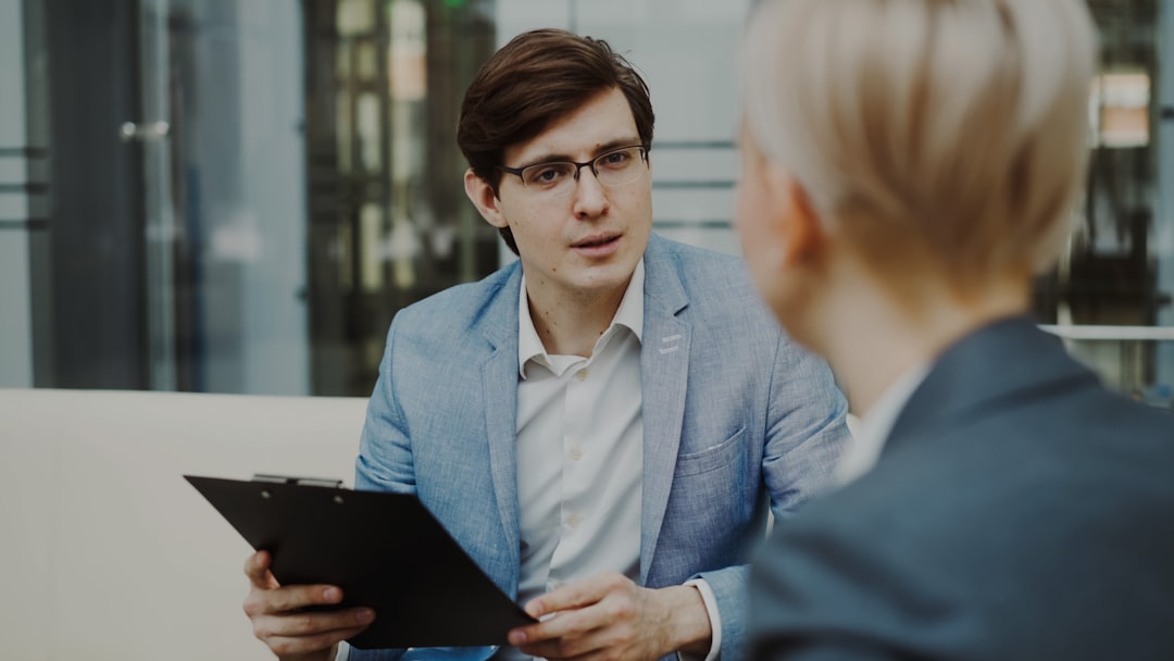 Manager mentoring an employee while building leadership and management skills