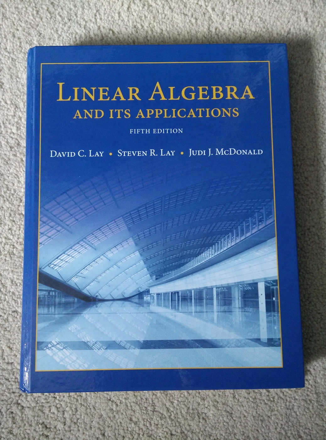 Linear Algebra and Its Applications, recommended for students who learn through examples and standard course problems