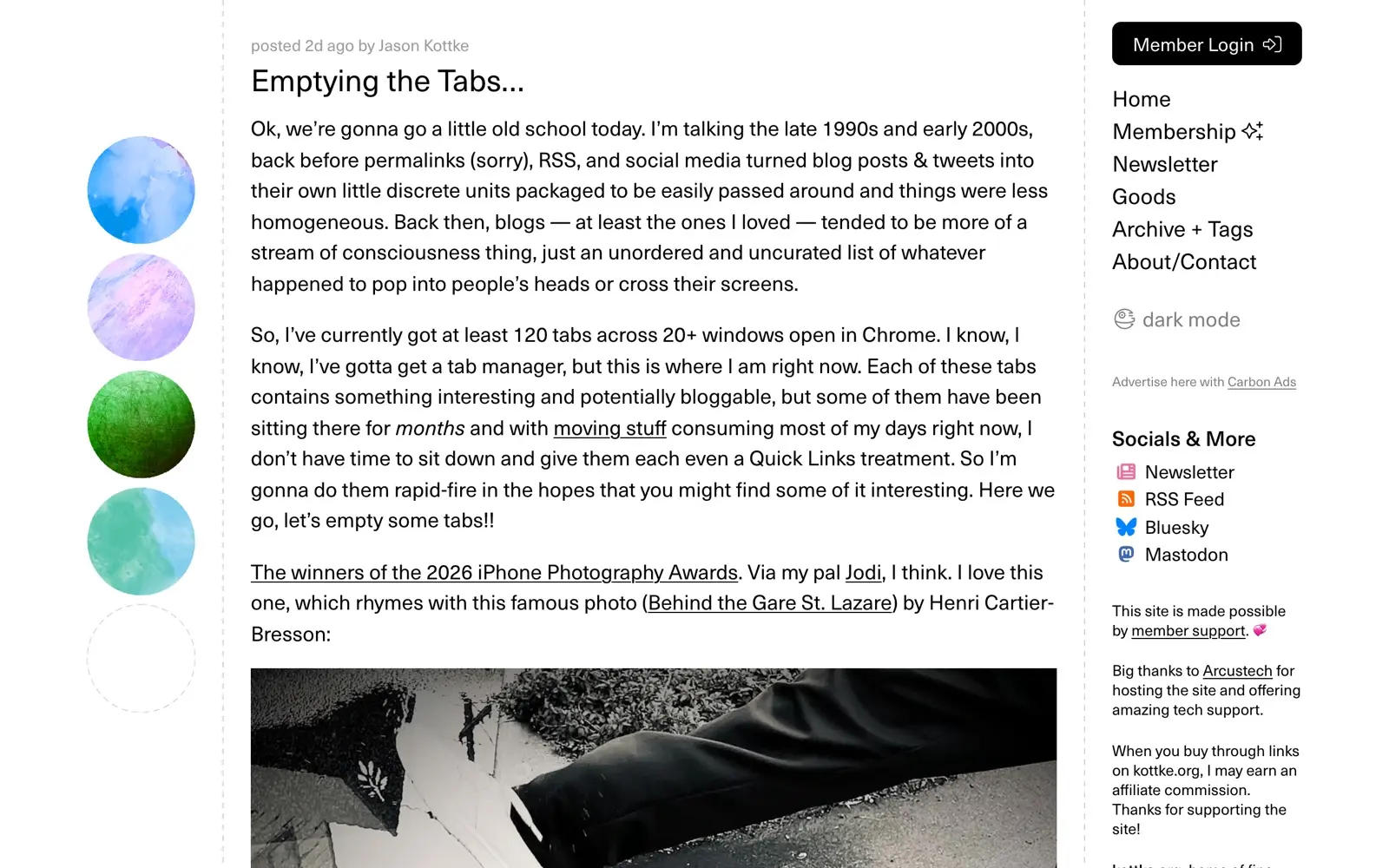 Kottke.org homepage showing its link-and-commentary post format