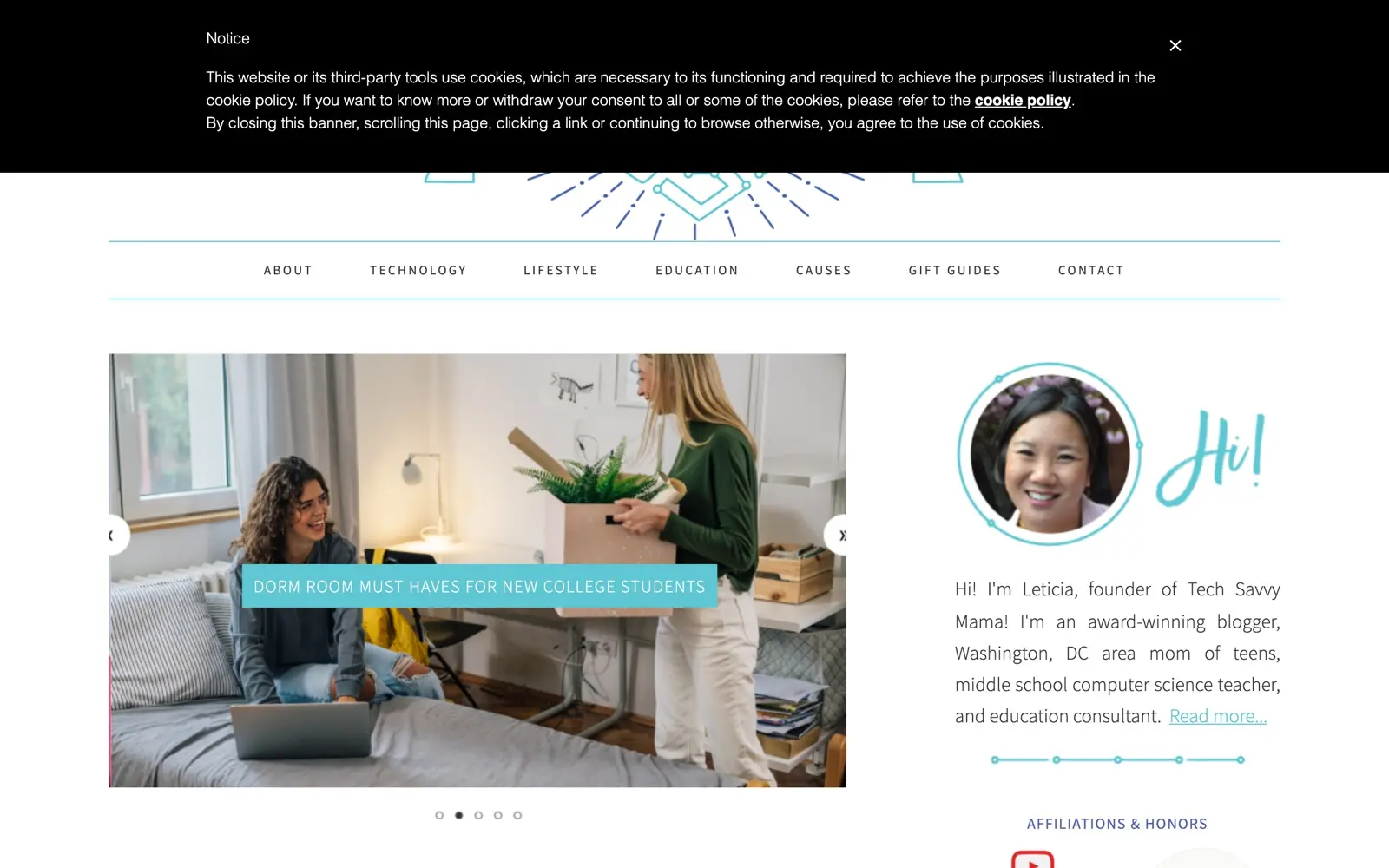 Tech Savvy Mama homepage showing parenting and technology articles