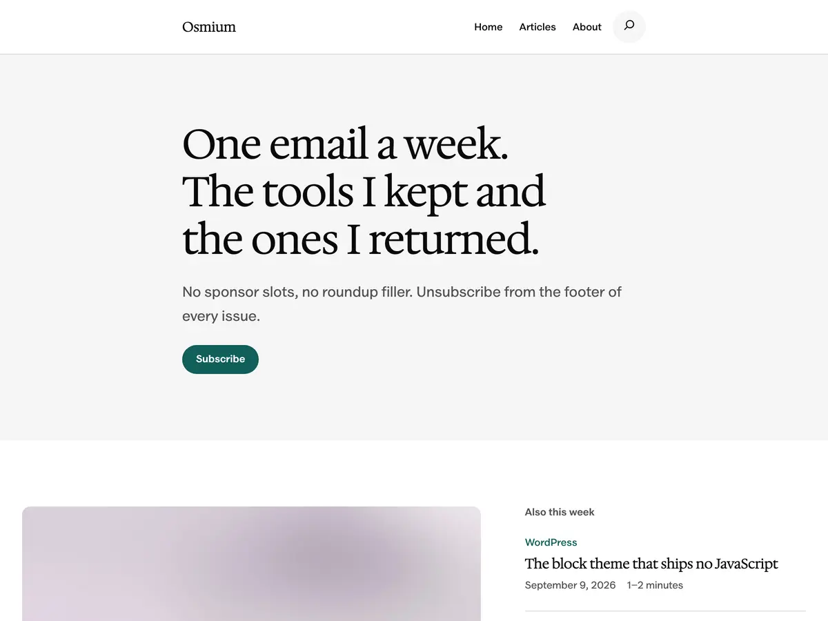 Osmium demo with a large serif newsletter heading and an editorial article list
